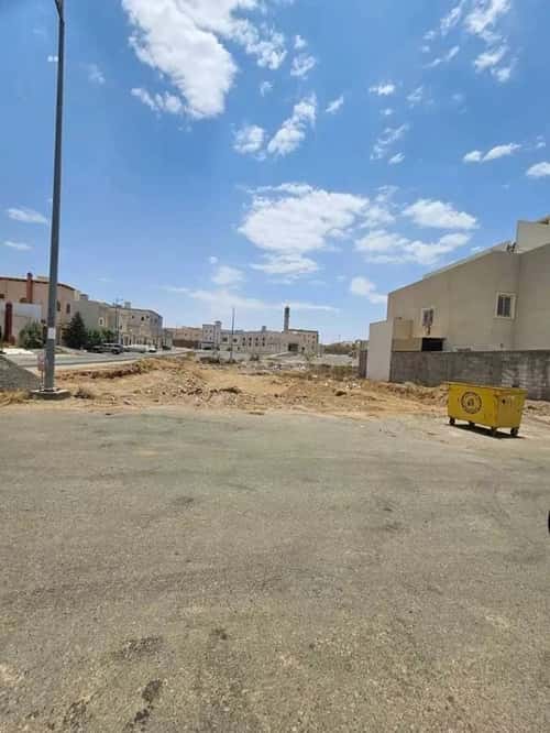 Land 612.5 SQM Facing South West on 15m Width Street The Light, Khamis Mushait