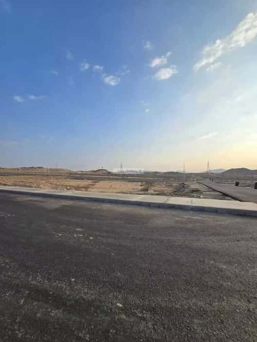 Land 450 SQM Facing South West on 20m Width Street Alshebekaalgadeed, Makkah Al Mukarramah