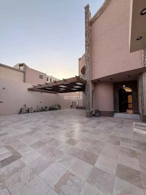 Villa 520 SQM Facing South with 8 Bedrooms An-Nada, North Riyadh, Riyadh