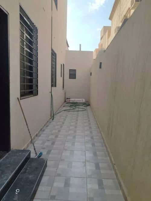 دور 129.09 متر مربع ب 4 غرف بدر، جنوب الرياض، الرياض