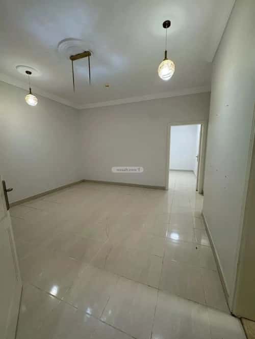 Building 780 SQM Facing South Al Rabbwah, North Jeddah, Jeddah