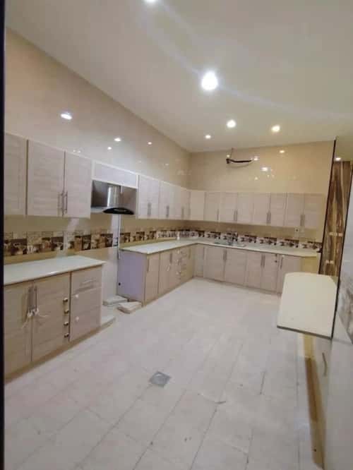 Apartment 206.32 SQM with 5 Bedrooms Ibn Taymiyyah, Madinah