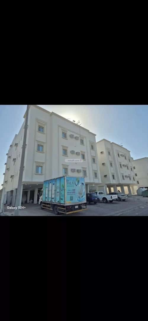عمارة 650 متر مربع واجهة شمالية الضباب، الدمام