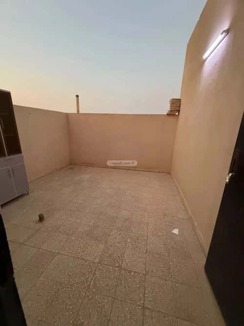 Apartment 300 SQM with 3 Bedrooms Al Bayan, East Riyadh, Riyadh