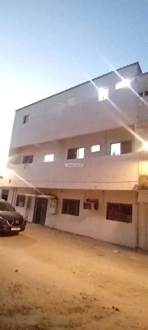 Building 175 SQM Facing South Manfuha, Central Riyadh, Riyadh