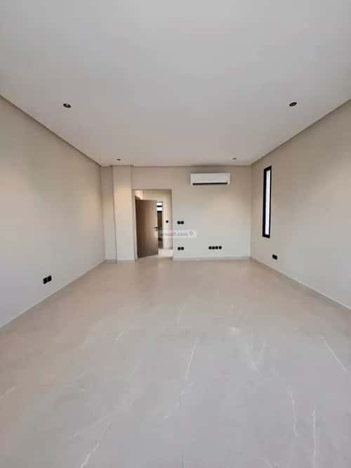 Villa 402 SQM Al Shateea Al Gharby, Aldammam