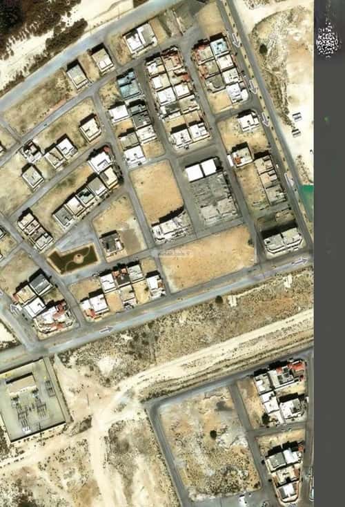 أرض 561.85 متر مربع جنوبية على شارع 18م حي النخيل - بقيق، بقيق
