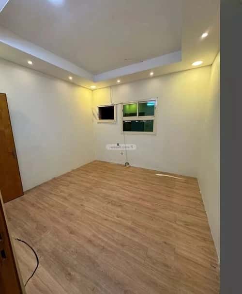 Building 400 SQM Facing West Badr, Aldammam