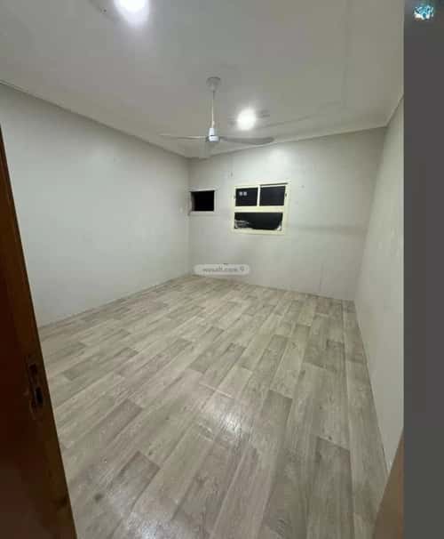 Building 400 SQM Facing West Badr, Aldammam