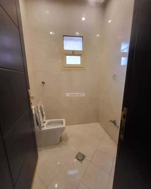 Apartment 800 SQM with 4 Bedrooms Irqah, West Riyadh, Riyadh
