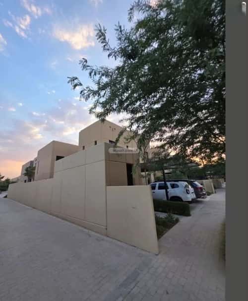 فيلا 399.96 متر مربع ثلاثة شوارع على شارع 15م سدرة، الرياض
