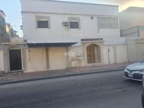عمارة 388 متر مربع واجهة شرقية أحد، الدمام