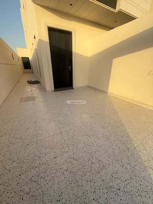 Floor 265.56 SQM with 8 Bedrooms Dahiat Namar, West Riyadh, Riyadh