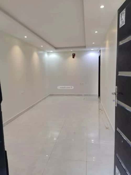 Floor 400 SQM with 8 Bedrooms Al-Mahdiyah, West Riyadh, Riyadh