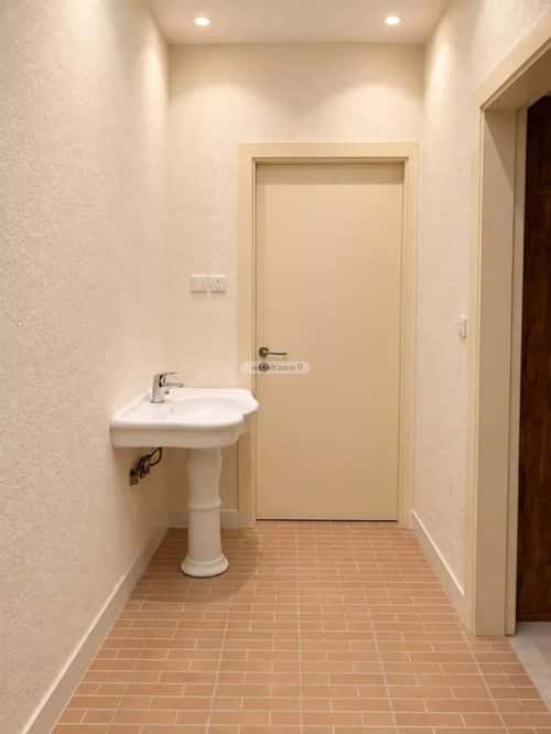 Villa 200 SQM Facing West on 20m Width Street Middle Al-Uraija, West Riyadh, Riyadh