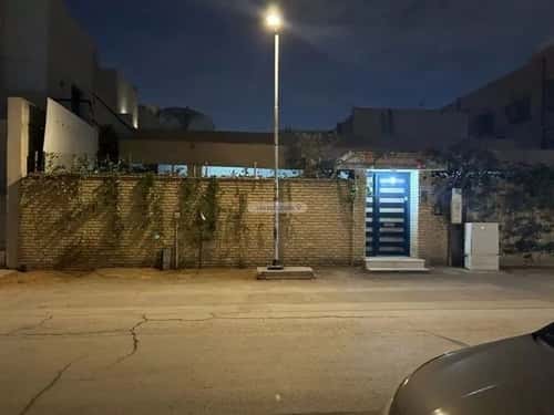 Villa 704 SQM Facing South on 12m Width Street Al-Olaya, Central Riyadh, Riyadh