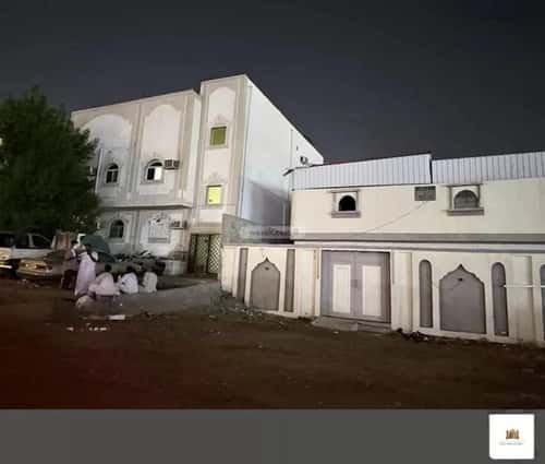عمارة 634 متر مربع واجهة جنوبية العمرة، مكة المكرمة