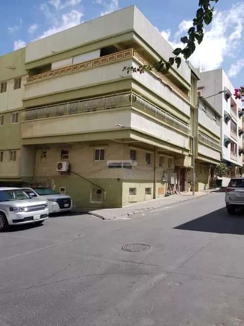 عمارة 400 متر مربع واجهة شمالية العزيزية، أبها