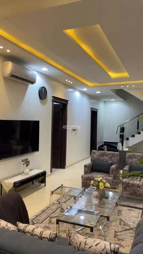 Villa 348.055 SQM Facing East with 6 Bedrooms Al-Qadisiyah, East Riyadh, Riyadh