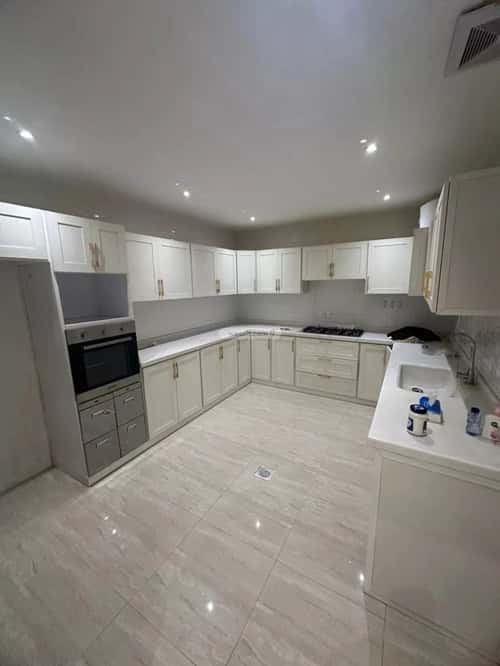 Apartment 204.8 SQM with 4 Bedrooms Hajer, Aldammam