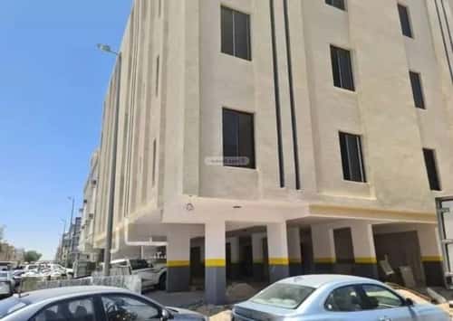 عمارة 325.58 متر مربع واجهة شرقية الثقبة، الخبر