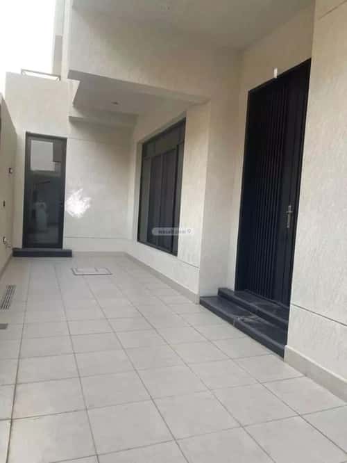 Villa 255 SQM Facing North West on 15m Width Street Al-Yarmuk, East Riyadh, Riyadh