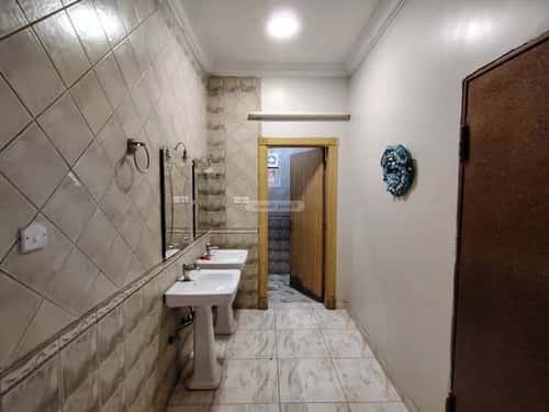 Villa 625 SQM Facing East with 3 Bedrooms Dahrat Laban, West Riyadh, Riyadh