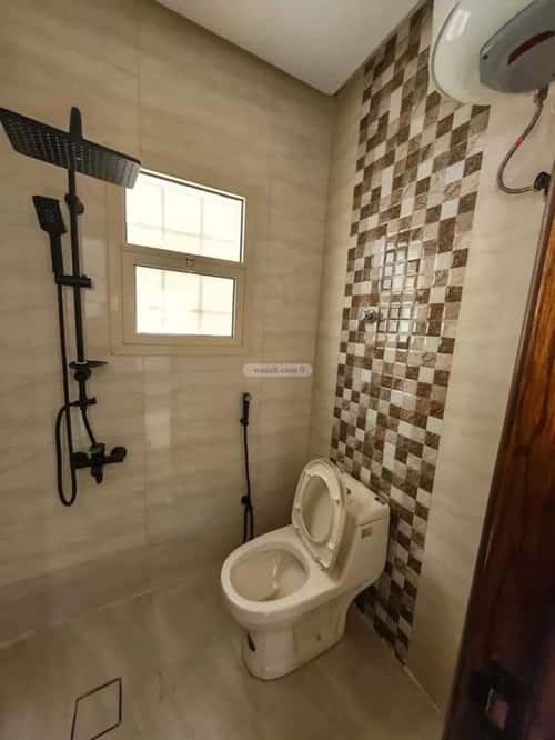 Floor 330.2 SQM with 5 Bedrooms Al-Yasmeen, North Riyadh, Riyadh