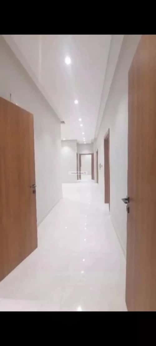 Villa 300 SQM Facing South on 16m Width Street Al Rahmanyah, East Jeddah, Jeddah