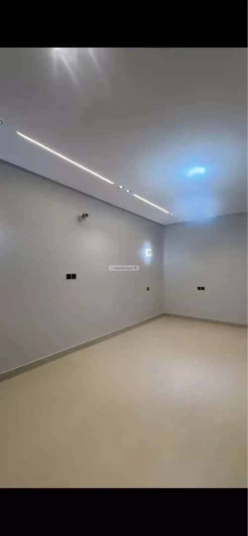 Villa 300 SQM Facing West on 30m Width Street Al Aziziyah - Al Jubail, Jubail