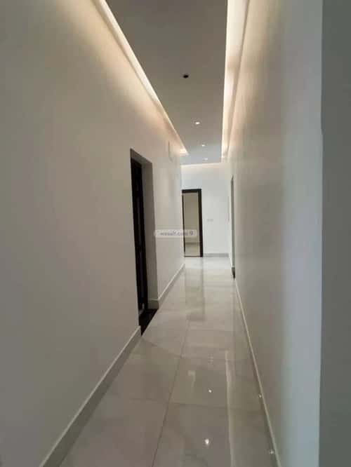 Floor 702 SQM with 4 Bedrooms Al-Olaya, Central Riyadh, Riyadh