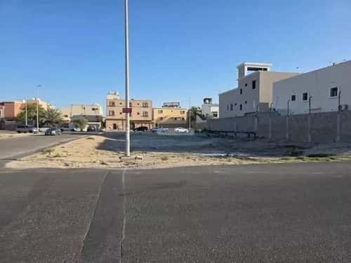 أرض 1484 متر مربع ثلاثة شوارع على شارع 20م التحلية، الخبر