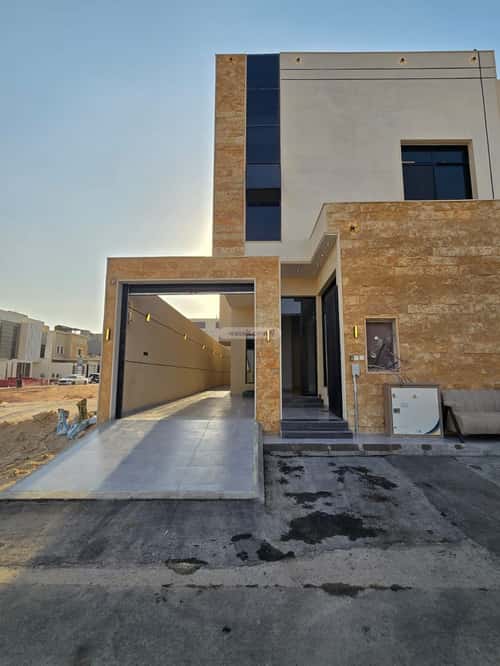 Villa 240 SQM Facing East on 20m Width Street Ar-Rimal, East Riyadh, Riyadh