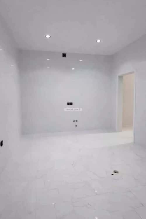 Floor 254.14 SQM with 5 Bedrooms Al Bayan, East Riyadh, Riyadh