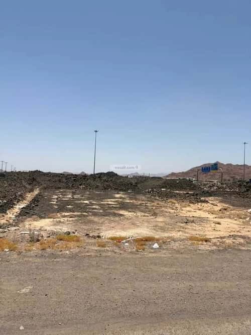 Land 1000 SQM Facing North on 24m Width Street Al Sukb, Madinah