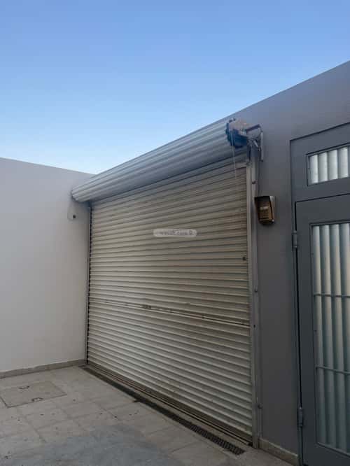 Floor 400 SQM with 4 Bedrooms Al-Aqeek, North Riyadh, Riyadh