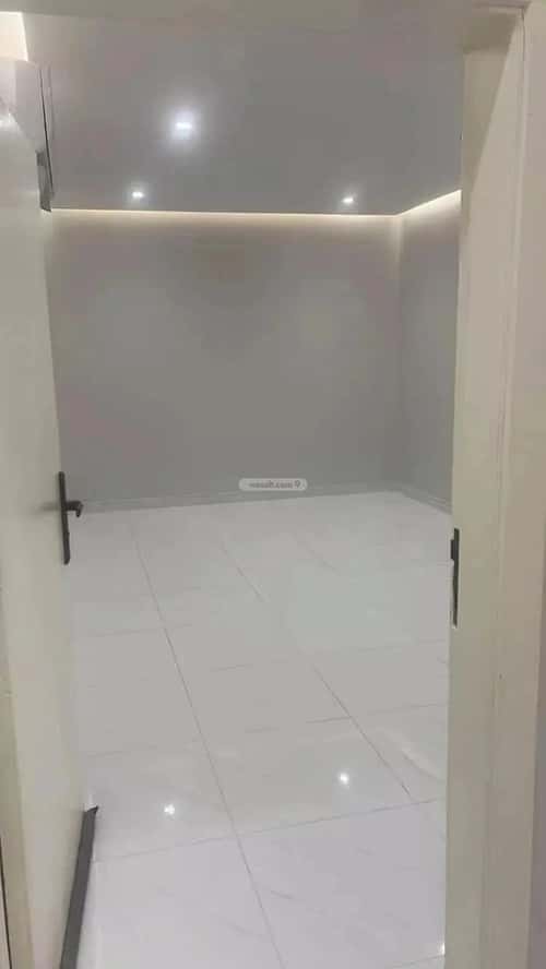 Apartment 400 SQM with 2 Bedrooms West Al-Oraija, West Riyadh, Riyadh