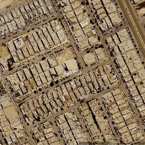 أرض 204.76 متر مربع شمالية على شارع 30م الياسمين، شمال الرياض، الرياض