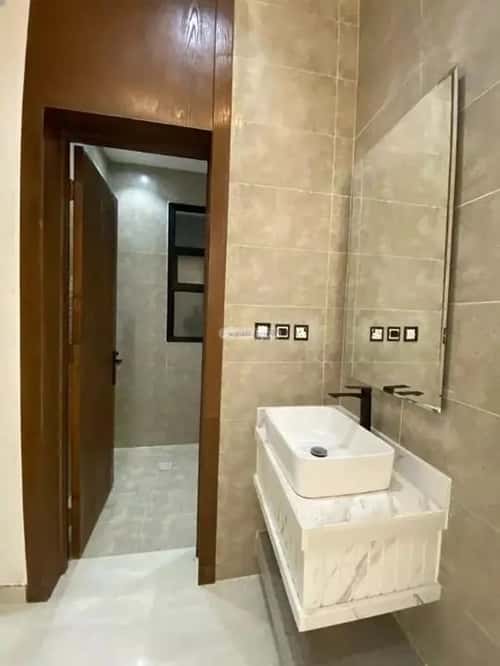 Floor 159.68 SQM with 5 Bedrooms Al-Hazm, West Riyadh, Riyadh