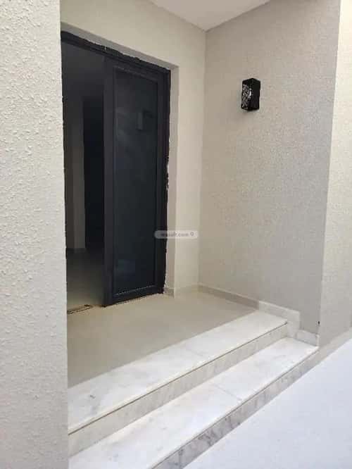 Building 500 SQM Facing South Al-Malaz, Central Riyadh, Riyadh
