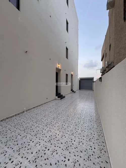 شقة 303.24 متر مربع ب 7 غرف الصفاء، جازان