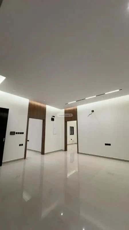 Floor 188.22 SQM with 5 Bedrooms West An-Naseem, East Riyadh, Riyadh