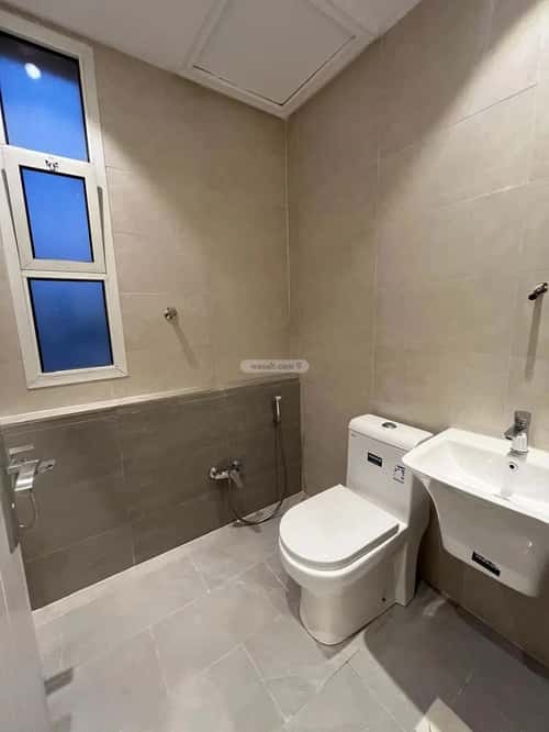 Villa 206 SQM Facing East with 5 Bedrooms Al Hezam Al Akhdar, Khobar