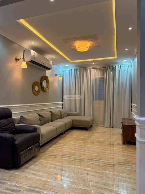 Villa 375 SQM Facing South with 8 Bedrooms Ar-Rimal, East Riyadh, Riyadh