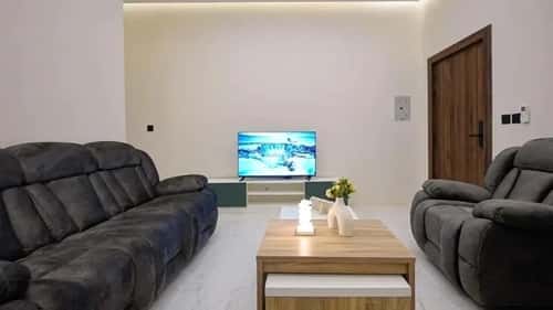 عمارة 1750 متر مربع واجهة غربية الرمال، شرق الرياض، الرياض