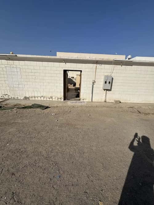 Floor 713.14 SQM with 9 Bedrooms Al Salam, Madinah