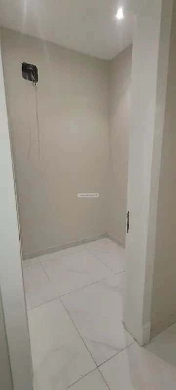 Building 178.71 SQM Facing West Al Buhayrah, Khobar