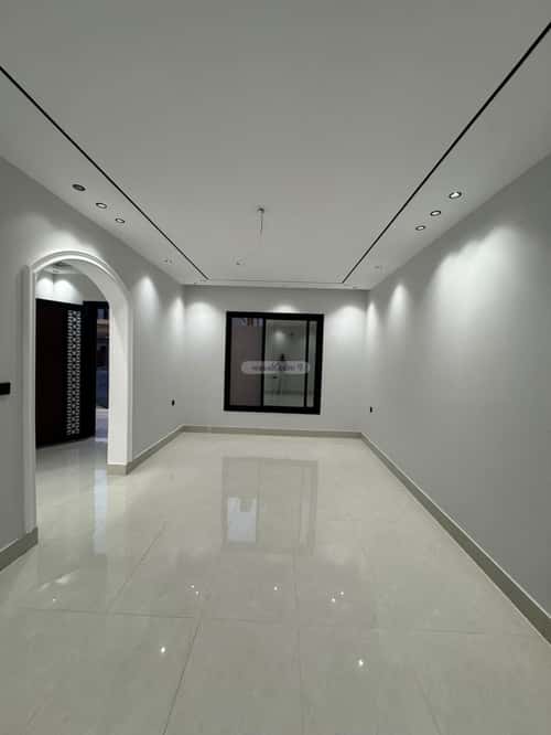 Villa 300 SQM Facing East on 20m Width Street Al Rahmanyah, East Jeddah, Jeddah