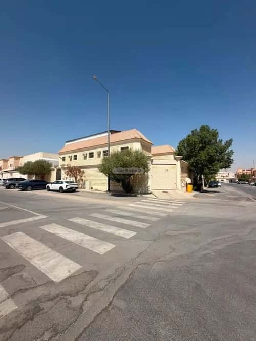 فيلا 783 متر مربع جنوبية شرقية على شارع 20م الفيحاء، شرق الرياض، الرياض