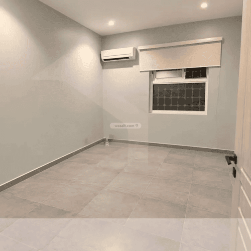 Villa 200 SQM Facing West on 20m Width Street Middle Al-Uraija, West Riyadh, Riyadh